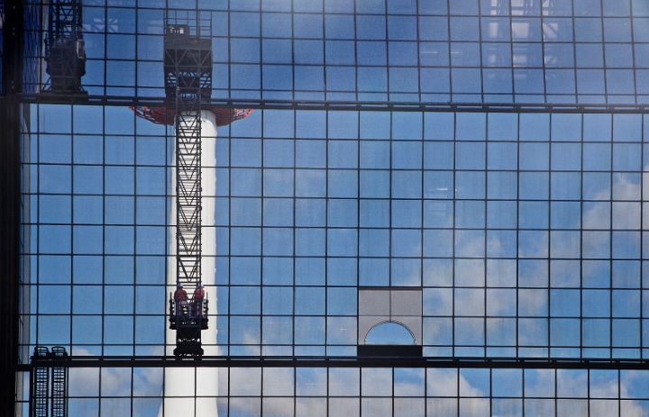 Kyoto-Train Station Cleaning Windows 11-2995.jpg